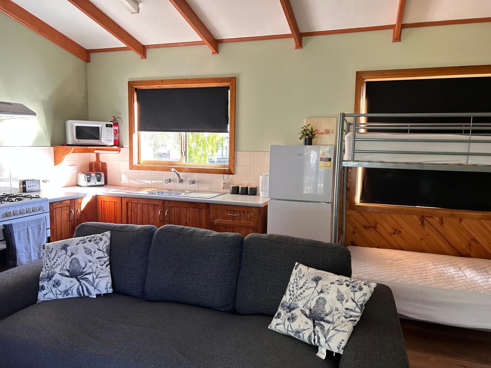 Hotel Millicent Lakeside Caravan Park Exterior foto