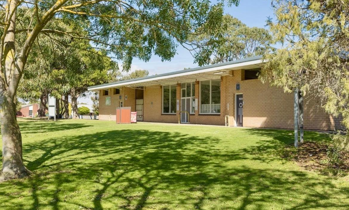 Hotel Millicent Lakeside Caravan Park Exterior foto